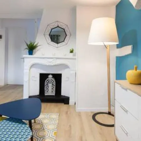 Le Coeur Du Donjon Apartment